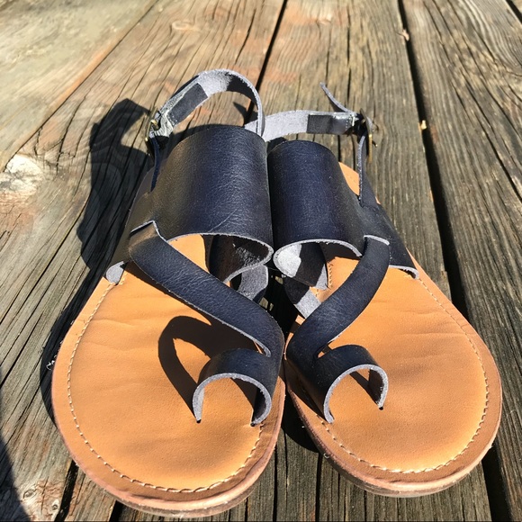crown vintage sandals
